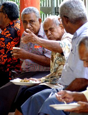 Retired teachers eating lunch